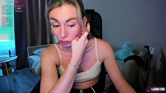 Chat +18 de DannaEvan ao vivo