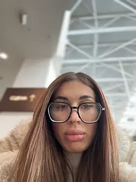 Charming_Ritta Live XXX-chat