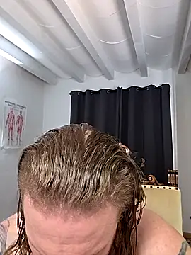 แชท XXX สดของ kylie_blck