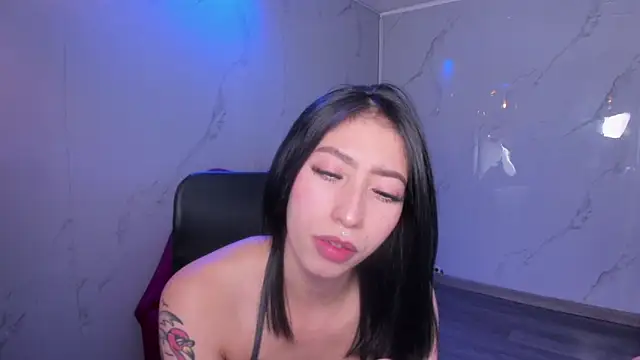 Chat XXX ao vivo de LilithCooperr_