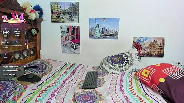 Roxana_Tony 即時 XXX 聊天