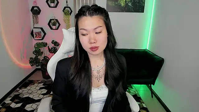 LunaPurrr's Live XXX Chat