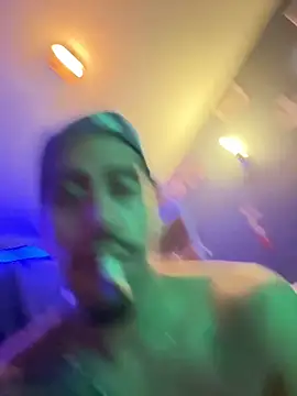 busnfatnutsLildee's Live XXX Chat