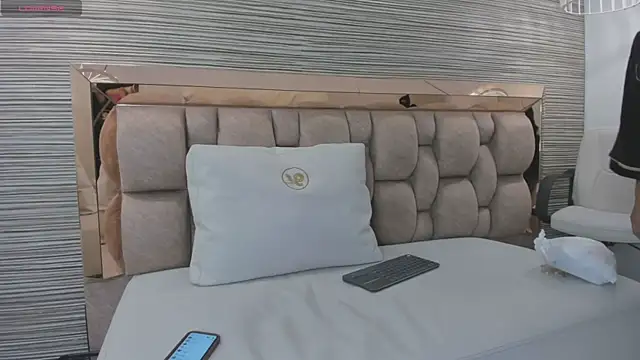 olivia_kollins' Live XXX Chat