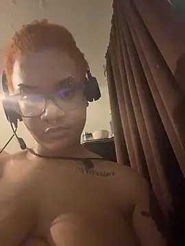 nickytheehawtieのライブXXXチャット