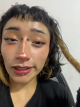 Czat XXX na żywo – baby_akuma