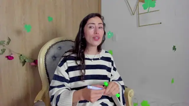 Amatiista élő XXX-chatje