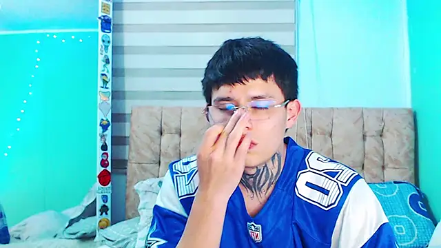 Živý XXX chat _justinmoon2