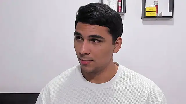 noah_belami 在線直播表演