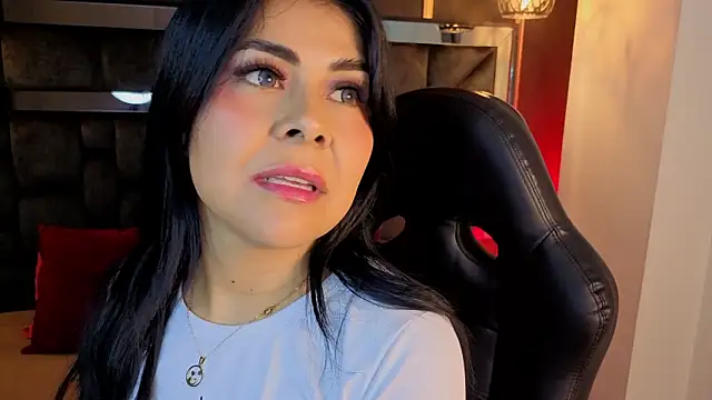 Živý XXX chat Aniajoness_