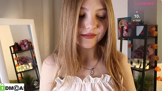 Sue_Sanders live XXX chat