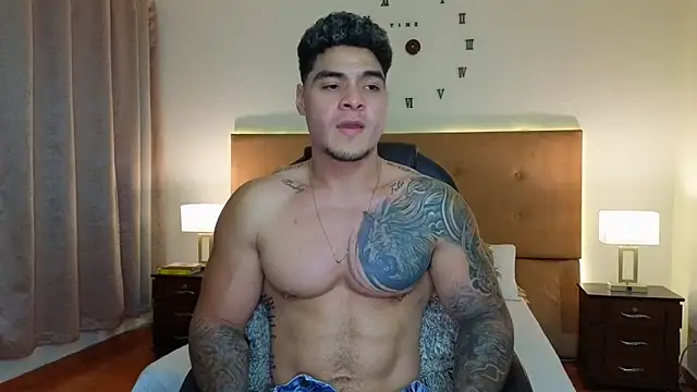 Онлайн чат XXX Steven_Velez