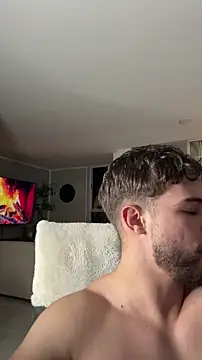 عرض كام Valenthino_Salvatore