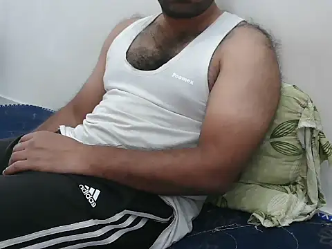 Czat XXX na żywo – Tamil_Kishore_28