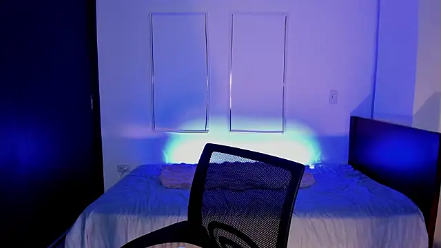 Chat +18 de MeganWhite3 ao vivo