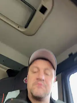 Moro19cm Webcam show