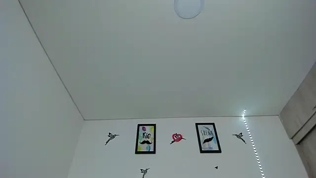 im_sarah34n Live XXX chat