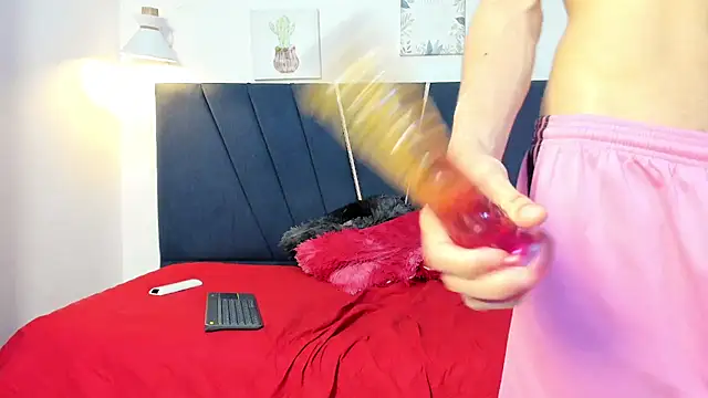 esteban_cum18 Webcamshow