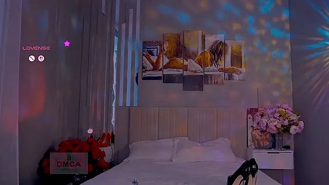 MARIA-II's Live XXX Chat