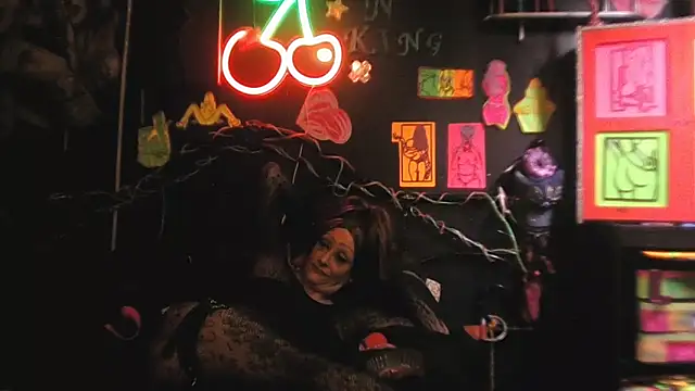 DaddyAndSplashQueen Live XXX-Chat