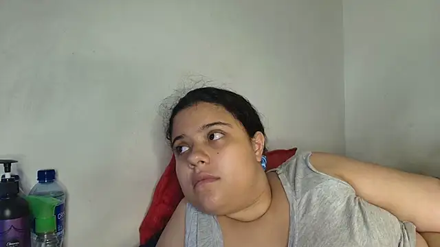 luisahot_9727 Chat XXX in diretta