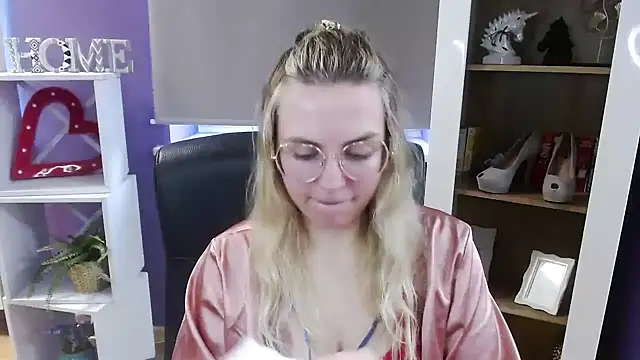 Zoey_Erotic live XXX chat