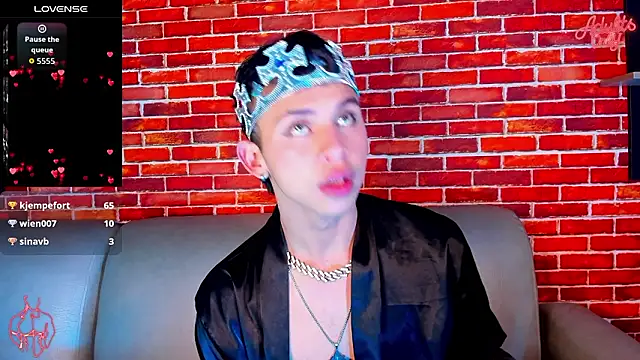 Prince_Apoloのウェブカメラショー