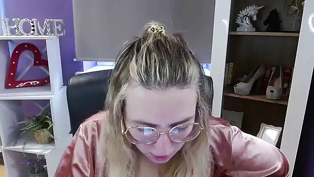 Chat XXX en directo de Zoey_Erotic