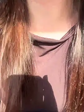 KiraSunshine 现场XXX聊天