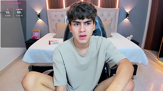 Chat XXX Live Tommy18__