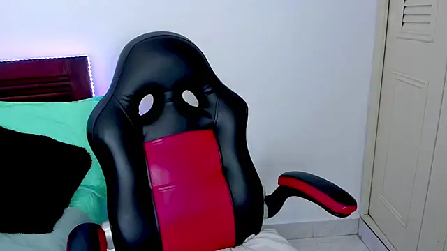 vanessa_saquirt Live XXX-chat