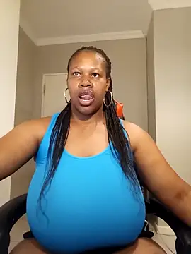 bustylisa1983 Live XXX-chat