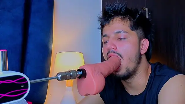 Issac_james_ 即時 XXX 聊天