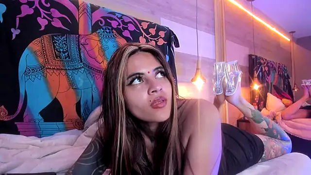 Cori_PaigeのライブXXXチャット