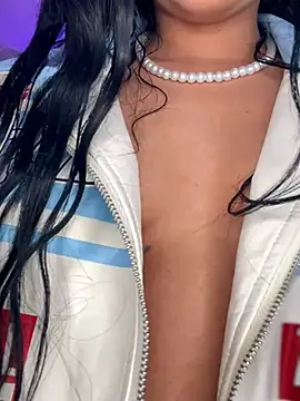 دردشة Little_Lexyy الجنسية المباشرة