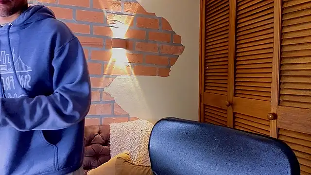 mister_eithan's Live XXX Chat