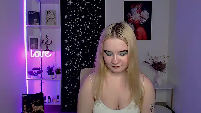 MollyShining élő XXX-chatje