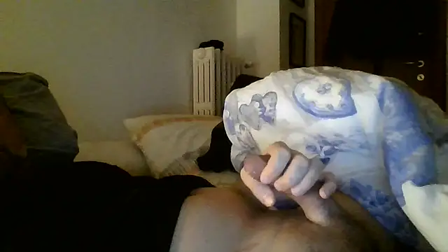 Diabulusux's Live XXX Chat