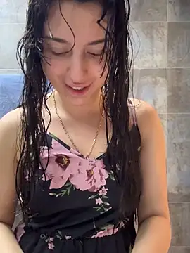 NoraVelourのライブXXXチャット