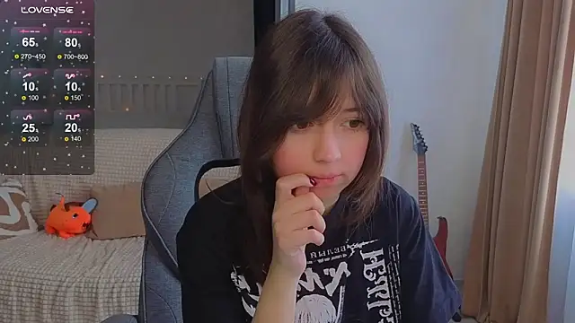 Lina_BrownieのライブXXXチャット