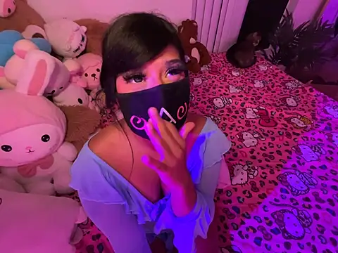 OnlypawzzのライブXXXチャット