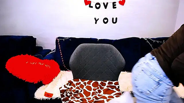 Czat XXX na żywo – BURNING-BRUNETKA