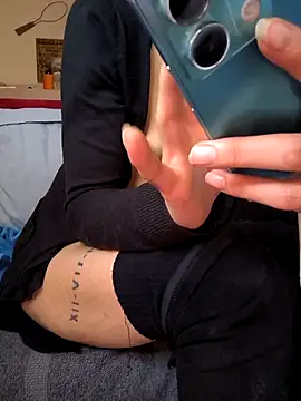 Volcaniiia 现场XXX聊天