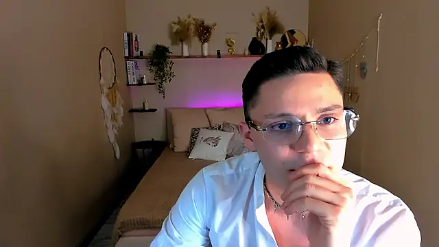 MarcusBender Webcam show