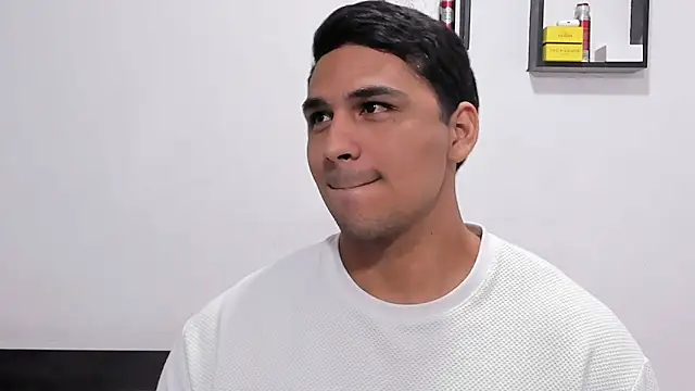 Czat XXX na żywo – noah_belami