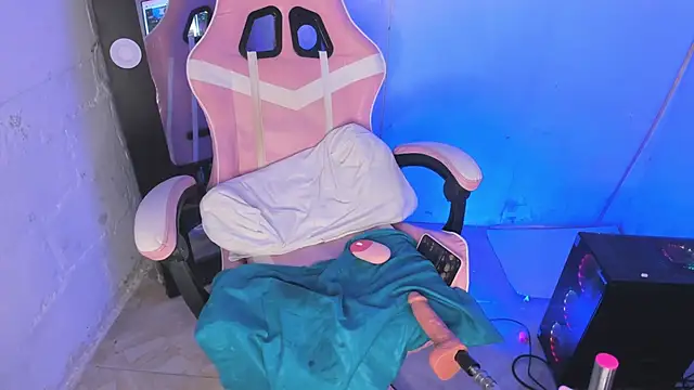 victoriia_hall 即  時 XXX 聊天