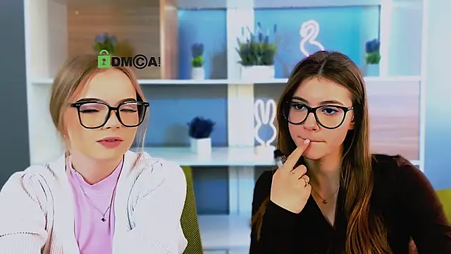 mia_bamby1's Live XXX Chat