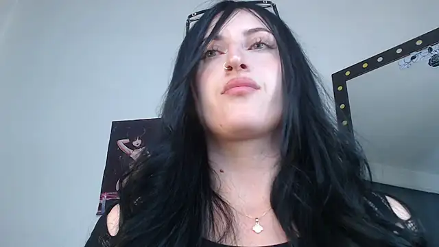 دردشة Evelyn_Sheeran الجنسية المباشرة