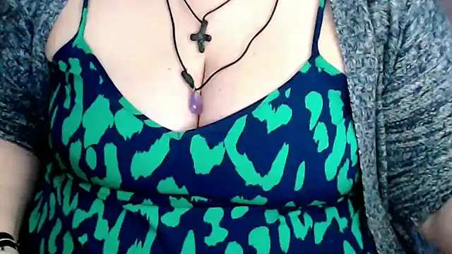 mayasmith: онлайн-секс-чат