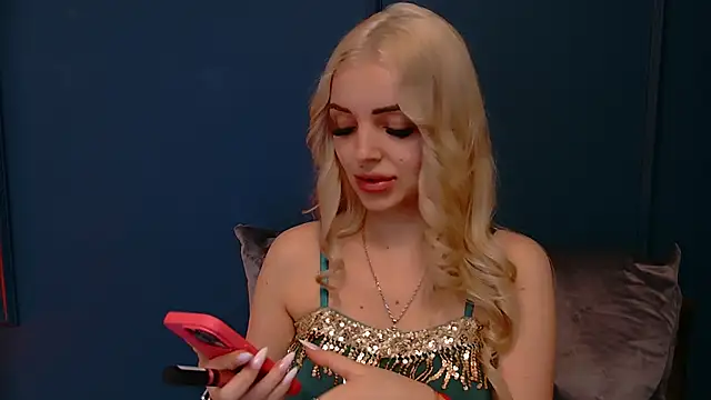 Онлайн чат XXX DeeaVIP